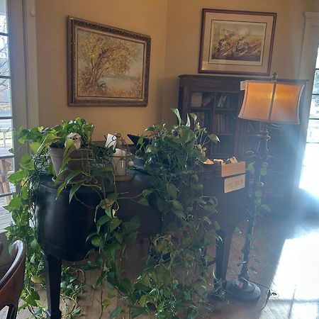 The Currier Inn Greeley Extérieur photo