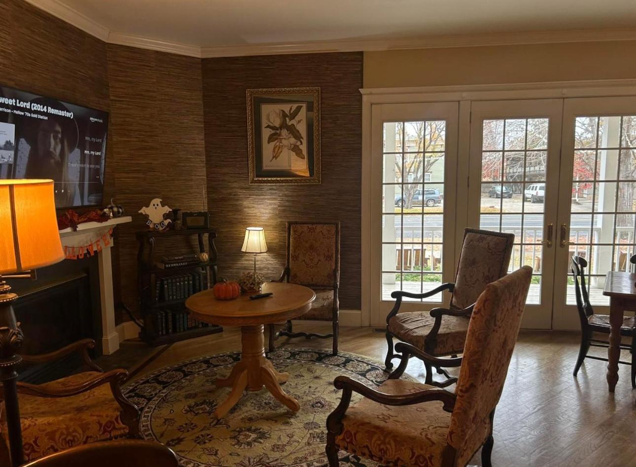 The Currier Inn Greeley Extérieur photo